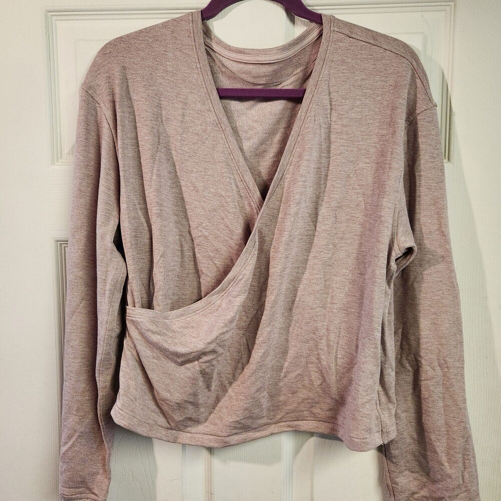 Lululemon Faux Wrap Crossover Top Size 8 Excellent Condition!